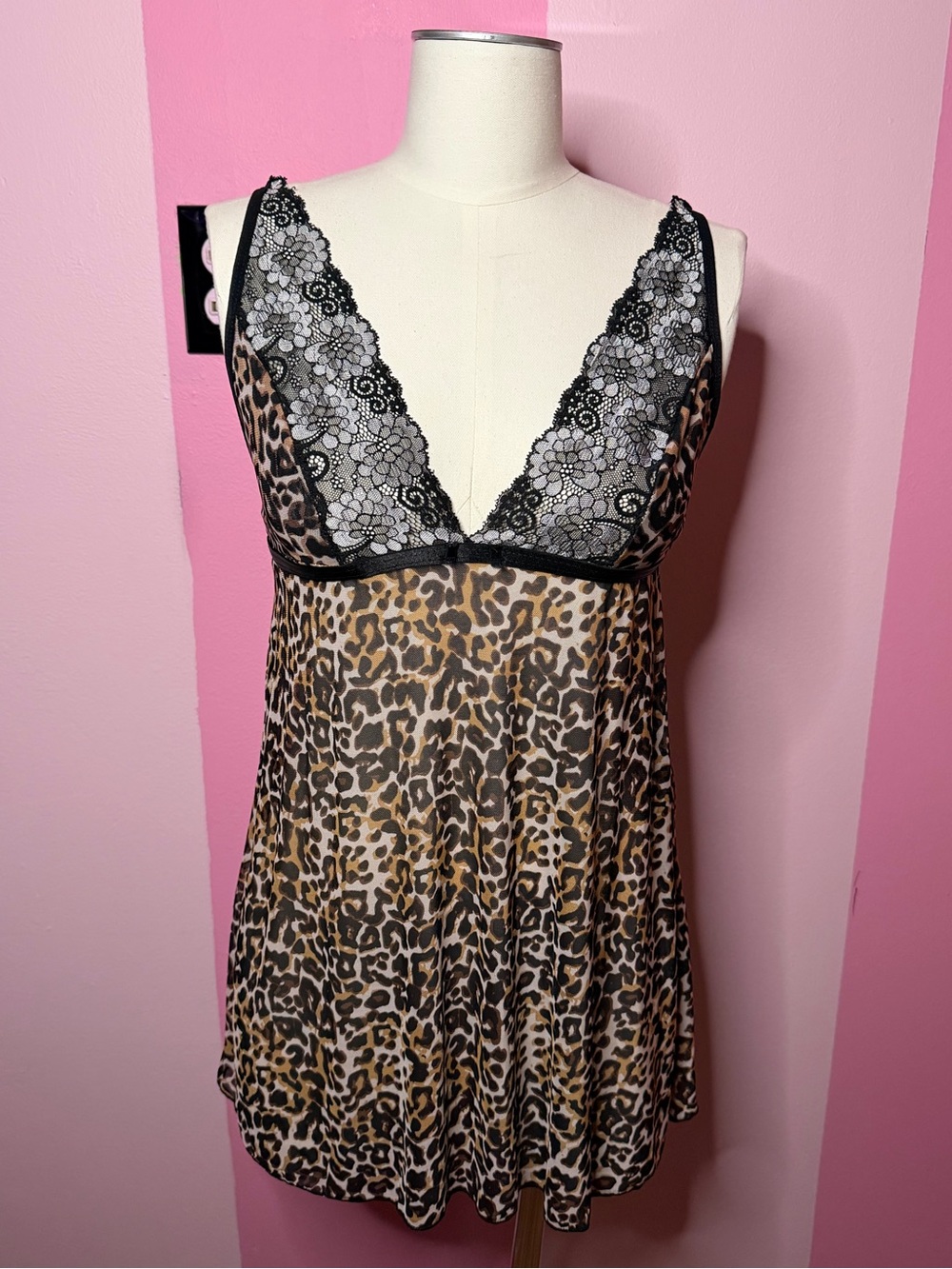 Leopard Print Lace-Trim Chemise - Black & Tan